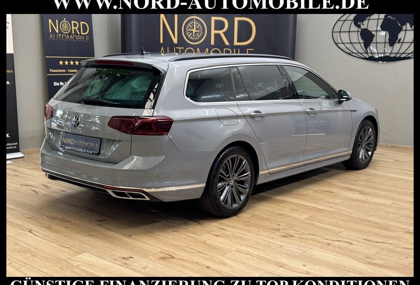 Volkswagen Passat Variant Passat Variant R-Line 2.0 TSI Dig.Cockpit/18/Nav