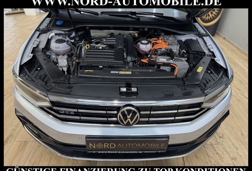 Volkswagen Passat Variant Passat Variant GTE 1.4 TSI eHybrid DSG HeadUp/17