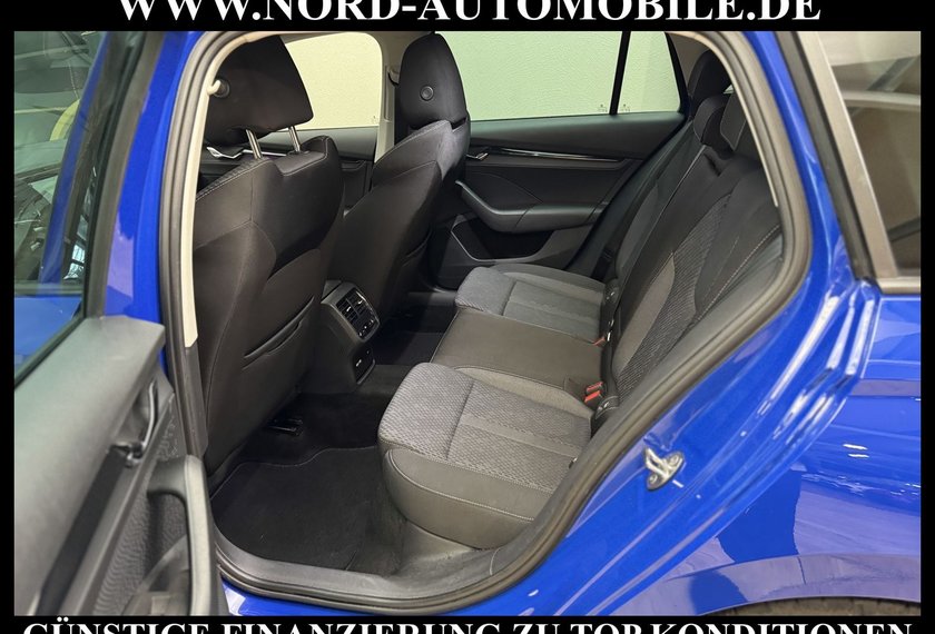 Skoda Octavia Octavia Combi Ambition  2.0 TDI DSG AHK/Virt.Coc