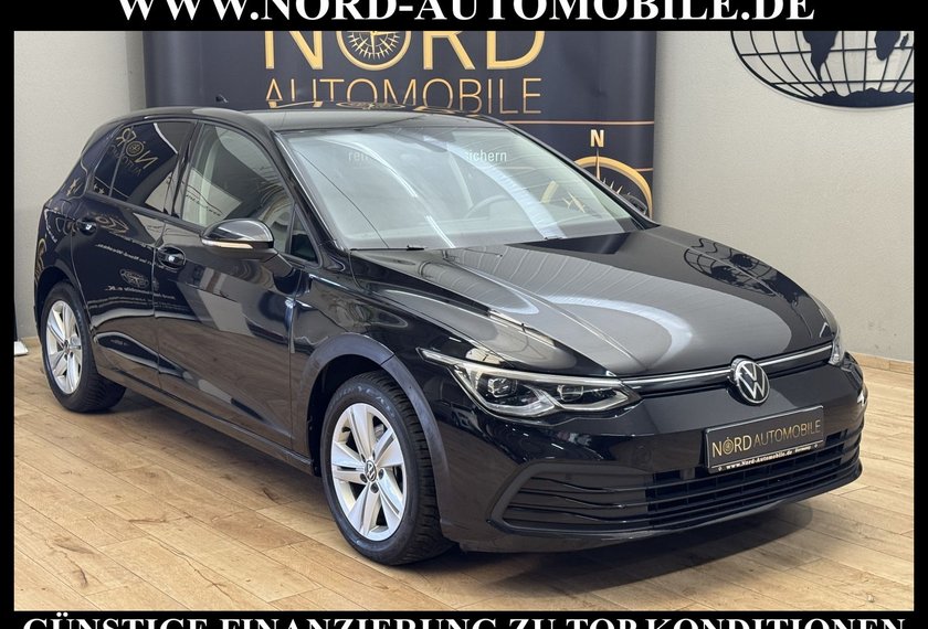Volkswagen Golf Golf VIII Lim. 1.5 TSI Life Garantie bis 02/28