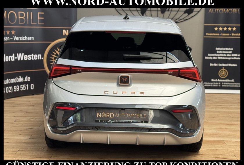 Cupra Born Born 170KW SHZ/LM19/Kamera/ACC/Navi/