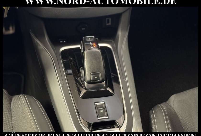 Peugeot 308 308 SW 1.5 Blue HDI ALLURE *AHK*NAVI*KAM*SHZ*