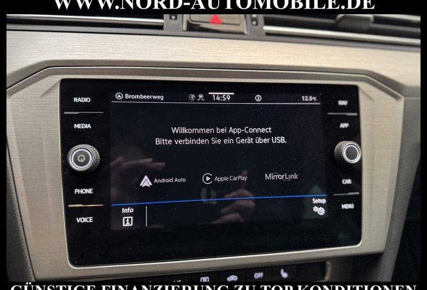 Volkswagen Passat Variant Passat Variant 2.0 TDI Conceptline DSG AHK/Navi/