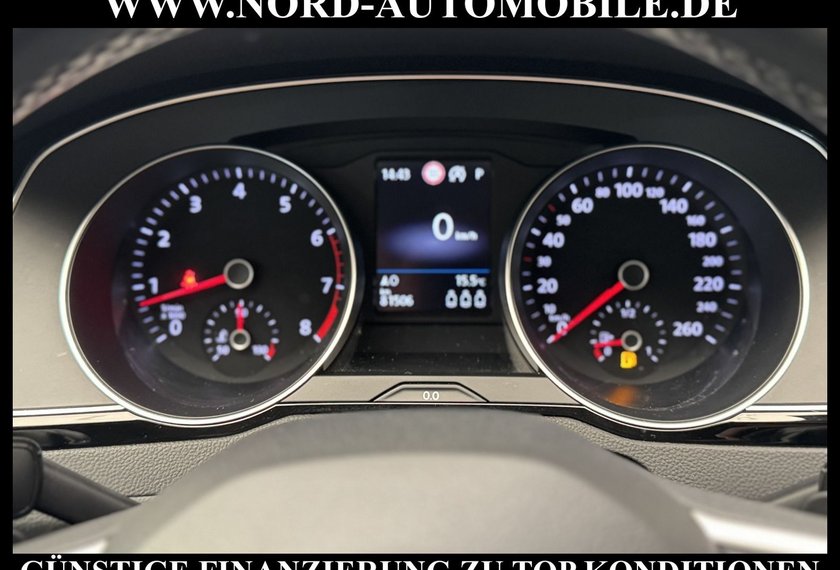 Volkswagen Passat Variant Passat Variant Business 1.5 TSI DSG AHK/Navi/LED