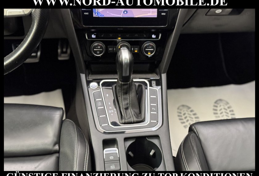 Volkswagen Passat Variant Passat Variant R-Line 2.0 TDI DSG Pano/Leder/18/