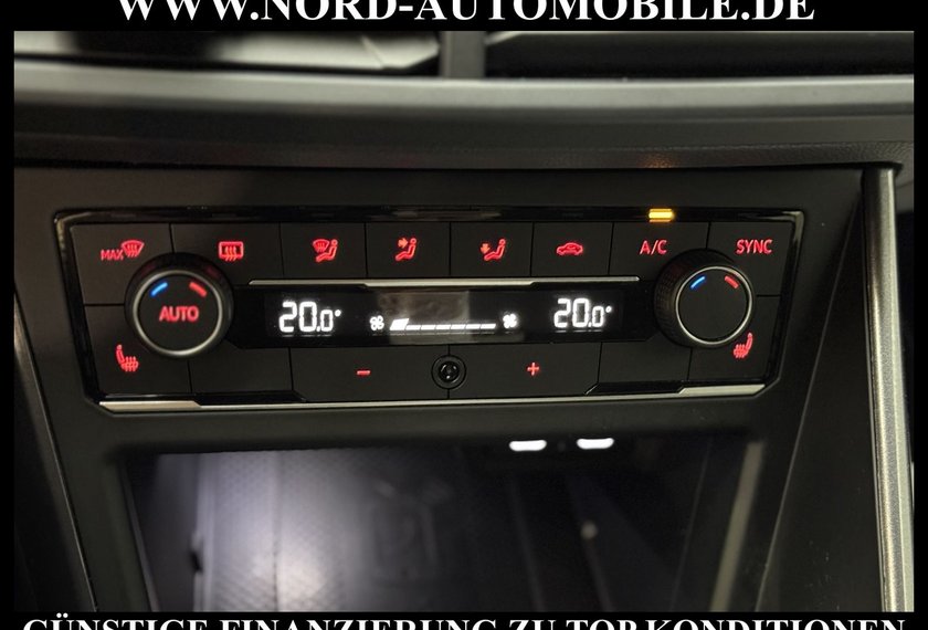 Volkswagen Polo Polo R-Line 1.0 TSI DSG Dig.Cockpit/Navi/LED