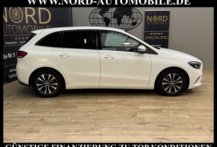 Mercedes-Benz B 180 B 180 d STYLE *LED*NAVI*SHZ*KAM*UPE:43
