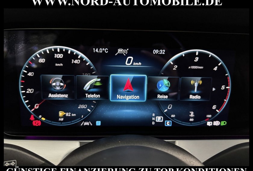 Mercedes-Benz E 220 E 220 d T Avantgarde Distro+*AHK*StHz*Memo*MBEAM