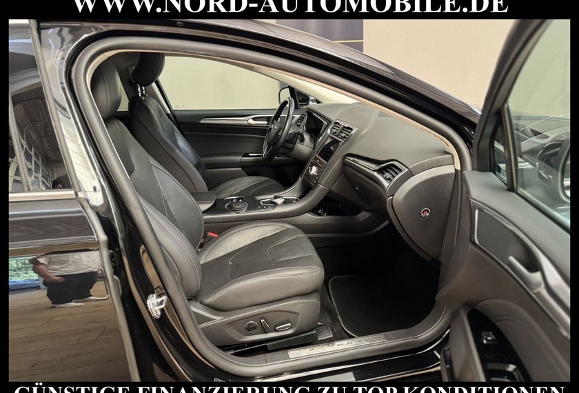 Ford Mondeo Mondeo Lim. 2.0 EB Titanium *AHK*ACC*LEDER*STHZ*