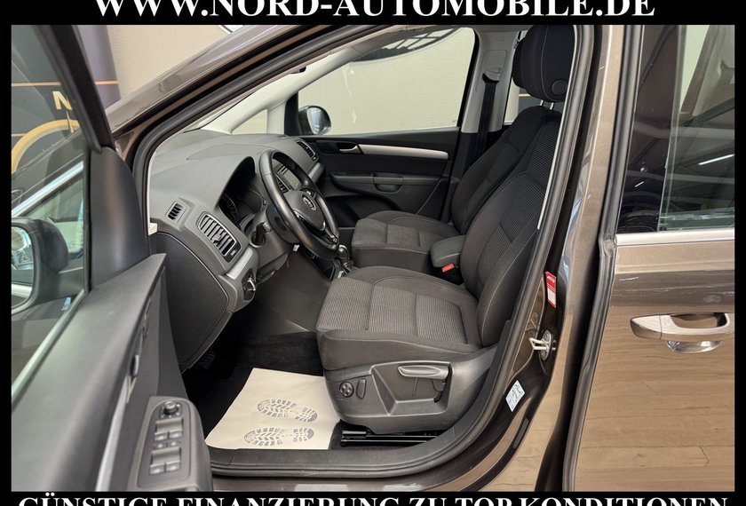 Volkswagen Sharan Sharan 1.4 TSI DSG Comfortline 7-SITZER*AHK*NAVI