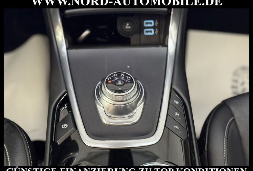 Ford S-Max S-MAX Titanium *LEDER*PANO*STHZ*NAV*UPE:52