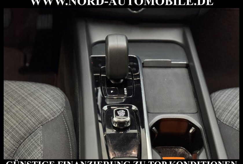 Volvo XC60 XC60 B4 D Core *LED*AHK*ACC*Google*4xSHZ*Kamera*