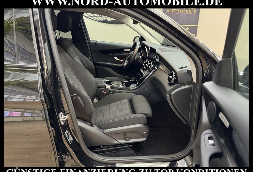 Mercedes-Benz GLC 300 GLC 300 e 4Matic *AHK*NIGHT*19Z*DISTR*UPE:72