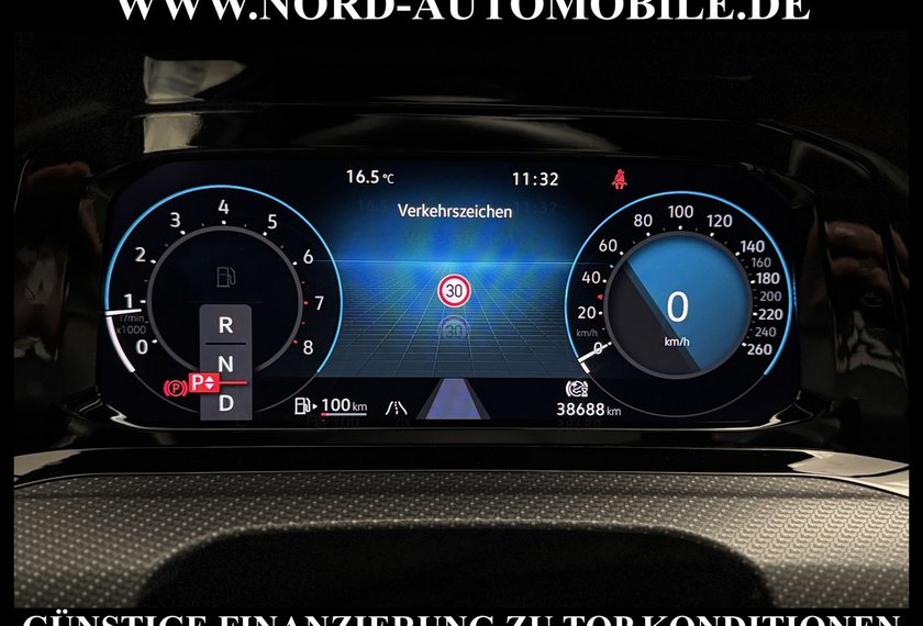 Volkswagen Golf Golf R-Line Black Style 2.0 TSI DSG Leder/Pano/