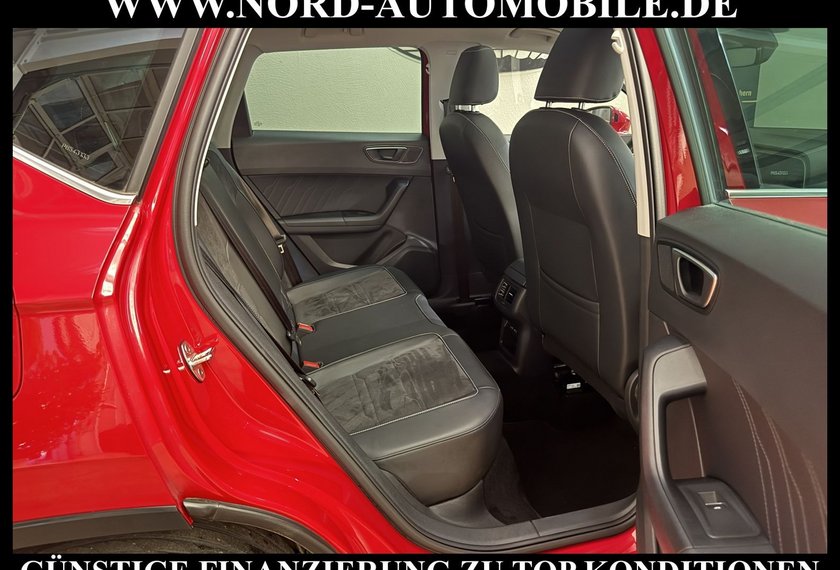 Seat Ateca Ateca Xperience 2.0 TDI DSG Pano/AHK/19/Navi