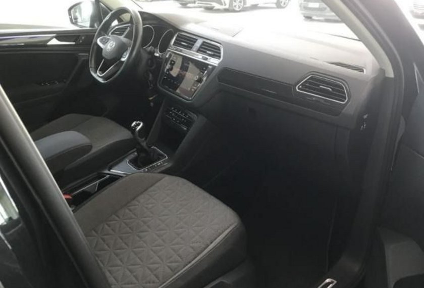 Volkswagen Tiguan Tiguan 2.0 TDI Life ACC/Side&amp;Lane/LED/PDC