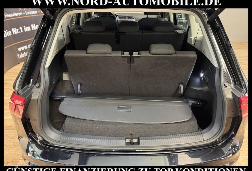 Volkswagen Tiguan Allspace Tiguan Allspace 1.5 TSI DSG 7-Sitzer/AHK/Navi/18