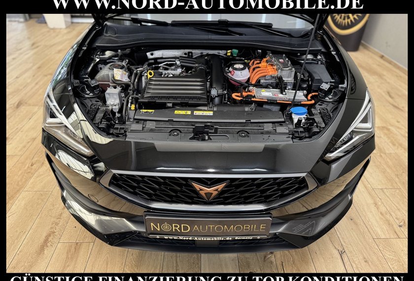 Cupra Leon Leon SP 1.4 TSI e-HYBRID DSG Kamera/Pano/19/ACC