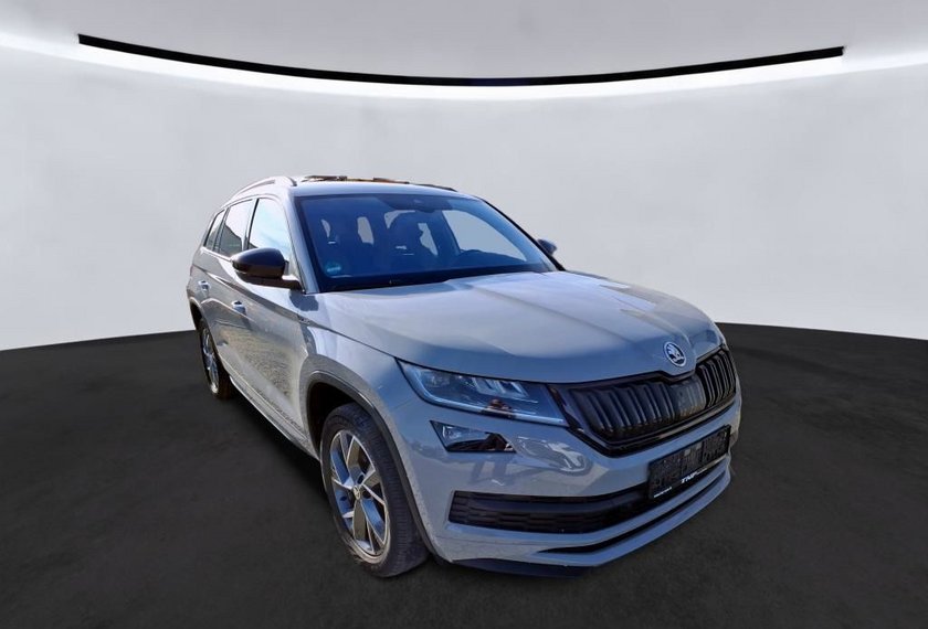 Skoda Kodiaq Kodiaq 2.0 TDI DSG Sportline Virt.Cockpit/AHK/19