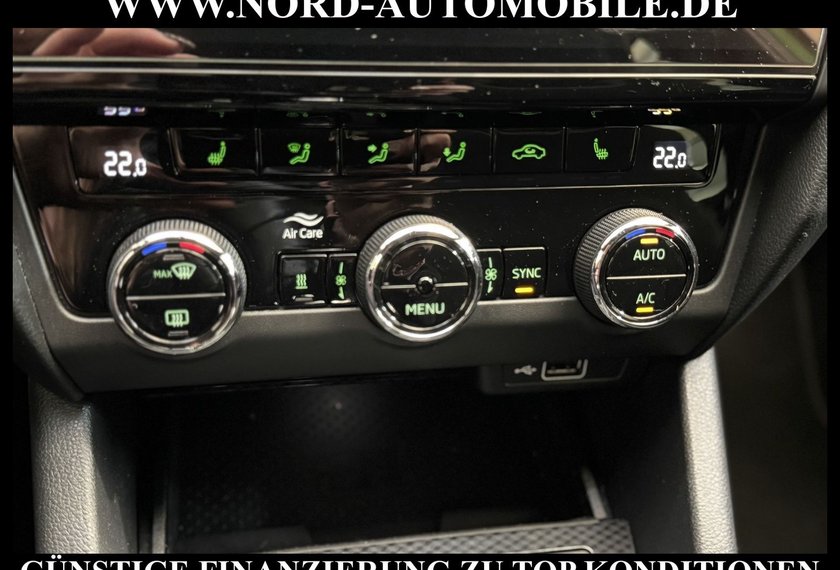 Skoda Octavia Octavia Combi RS 4x4 *LED*AHK*KAM*CANTON