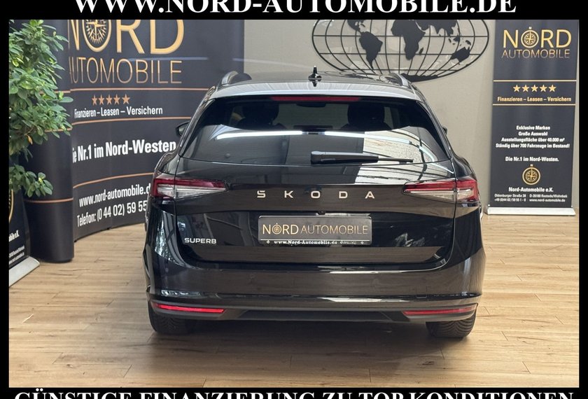 Skoda Superb Superb Combi Selection 2.0 TSI DSG AHK/StHz/Matr