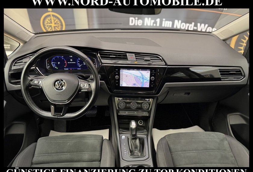 Volkswagen Touran Touran 2.0 TDI DSG Comfortl. Dig.Cockp/Pano/LED