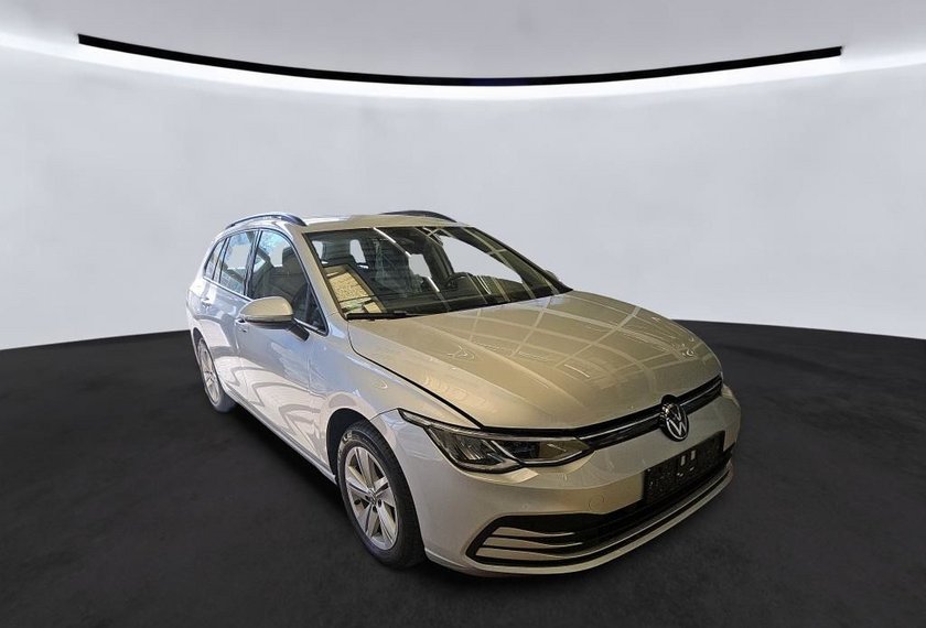 Volkswagen Golf Golf Variant Life 1.0 eTSI DSG Navi/LED/ACC/PDC