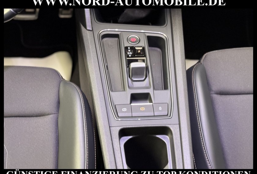 Cupra Leon Leon 1.4 TSI e-Hybrid DSG Kamera/18/Navi/