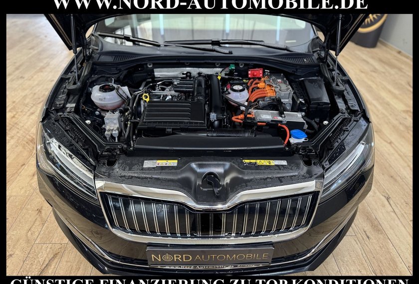 Skoda Superb Superb Combi 1.4 TSI iV DSG Ambition AHK/Navi/18