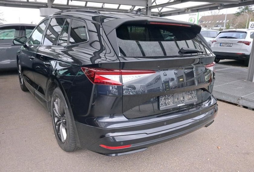 Skoda Enyaq Enyaq iV 80 x Sportline Pano/HeadUp/Wärmepumpe/