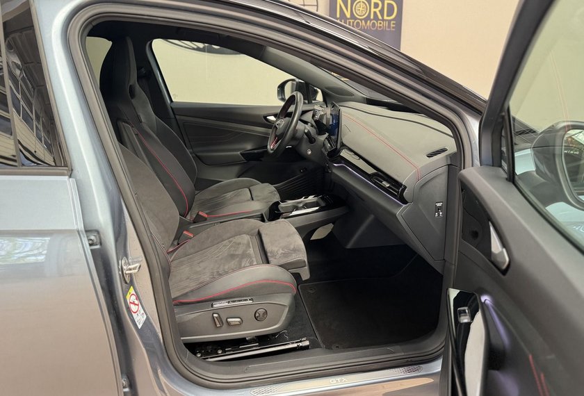 Volkswagen ID.4 ID.4 GTX 4MOT Head-Up/AreaView/AHK/21