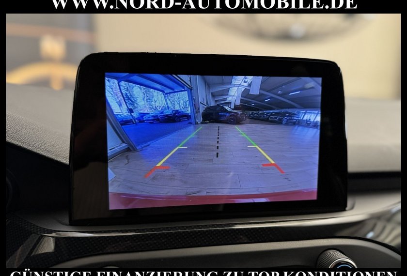 Ford Focus Focus Turnier ST *190PS*19ZOLL*LED*NAV*KAM