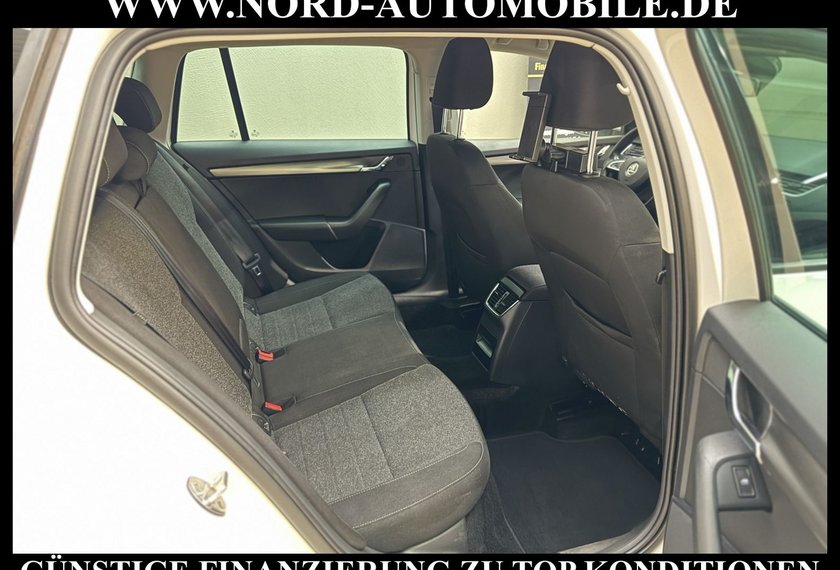 Skoda Octavia Octavia Combi Ambition 1.6 TDI AHK/Kamera/