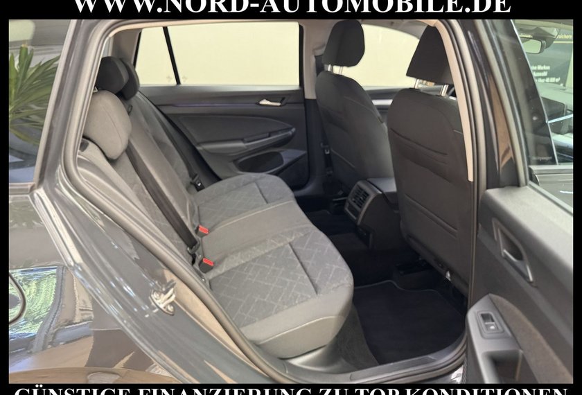 Volkswagen Golf Golf VIII Variant 1.5 eTSI Life DSG AHK/Navi/LED