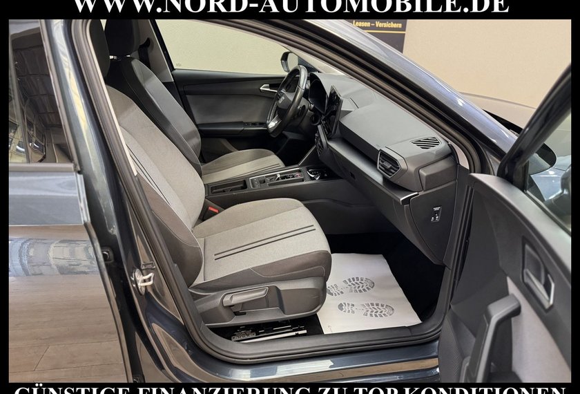 Seat Leon Leon SP Style 2.0 TDI DSG AHK/Dig.Cockpit/Navi/