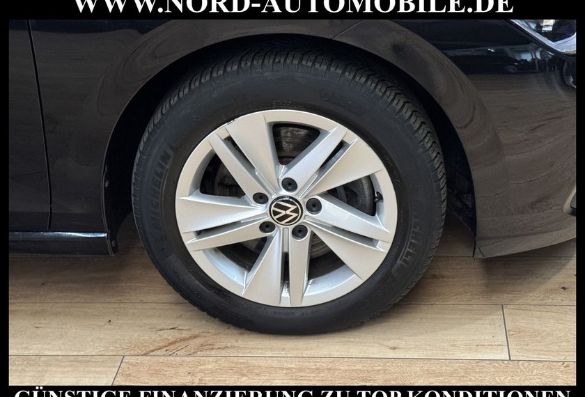 Volkswagen Golf Golf Life 1.5 TSI Life StHz/AHK/Kamera/Navi/LED