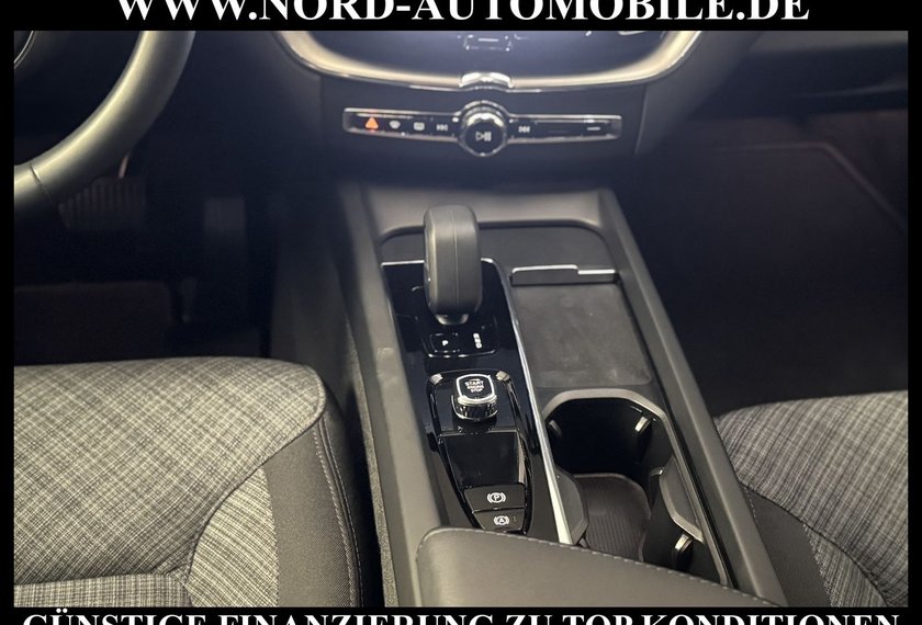 Volvo XC60 XC60 B4 *CORE* 19ZOLL*LED*4xSHZ*UPE:58*