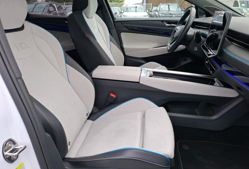 Volkswagen ID.7 ID.7 Pro Pano/AreaView/Matrix/20/Wärmepumpe/