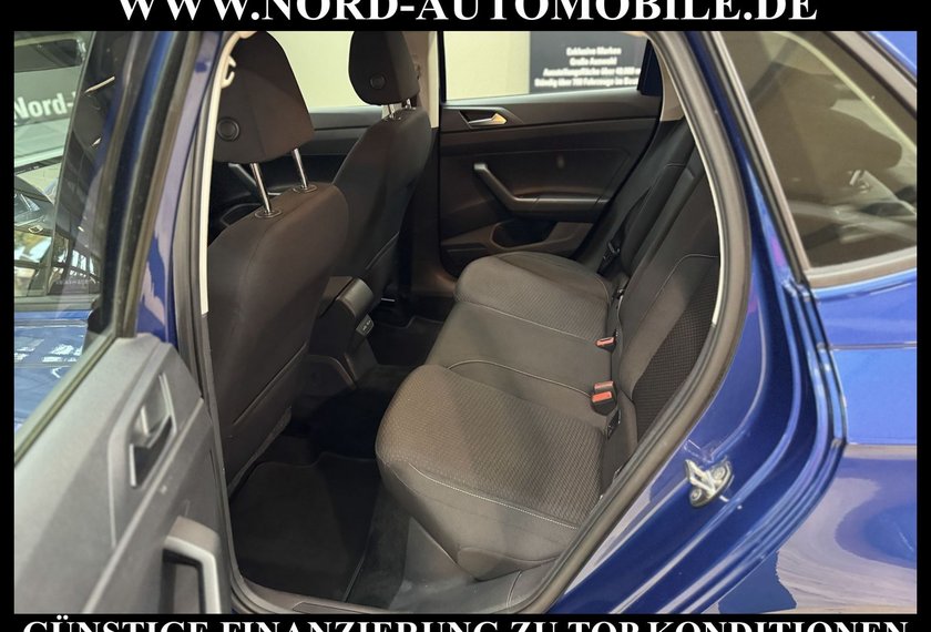 Volkswagen Polo Polo 1.0 TSI R-Line DSG Navi*PDC*SHZ*15&apos;&apos;*