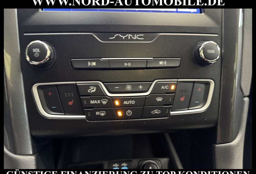 Ford Mondeo Mondeo Turnier 2.0 EcoBlue Titanium *NAVI*PANO*