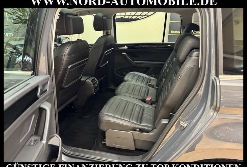 Volkswagen Touran Touran Highline 2.0 TDI DSG 7-Sitzer/Pano/AHK/17