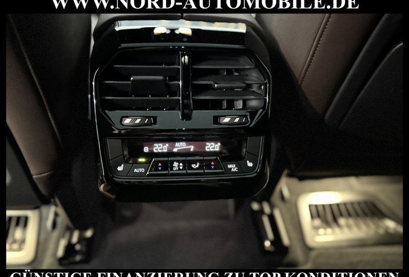 BMW iX iX 40 xDrive *AHK*PANO*360KAM*HARMAN*UPE:94*