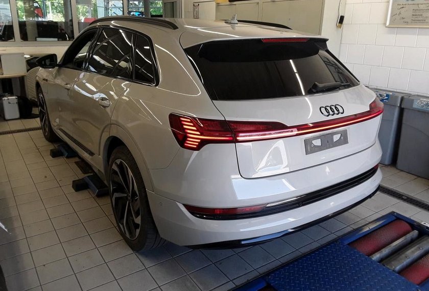 Audi e-tron e-tron 50 QU.S-Line Advanced Selection 21/Pano/