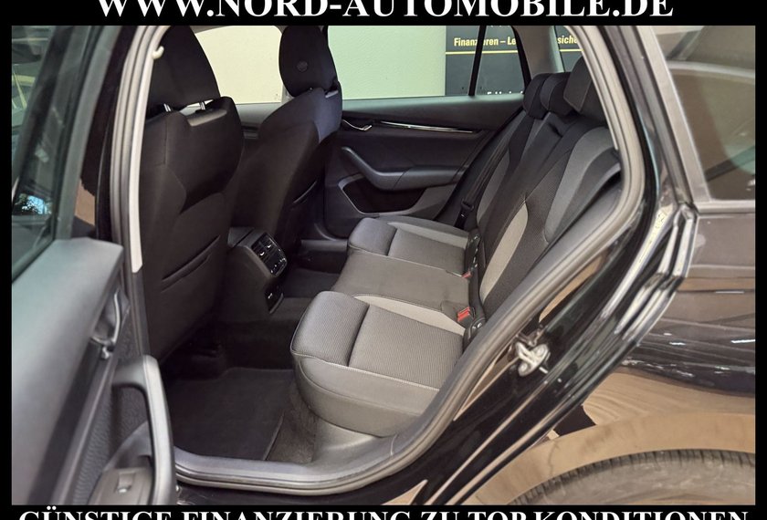 Skoda Octavia Octavia Combi 2.0 TDI DSG AHK/ACC/Navi/LED/17 To