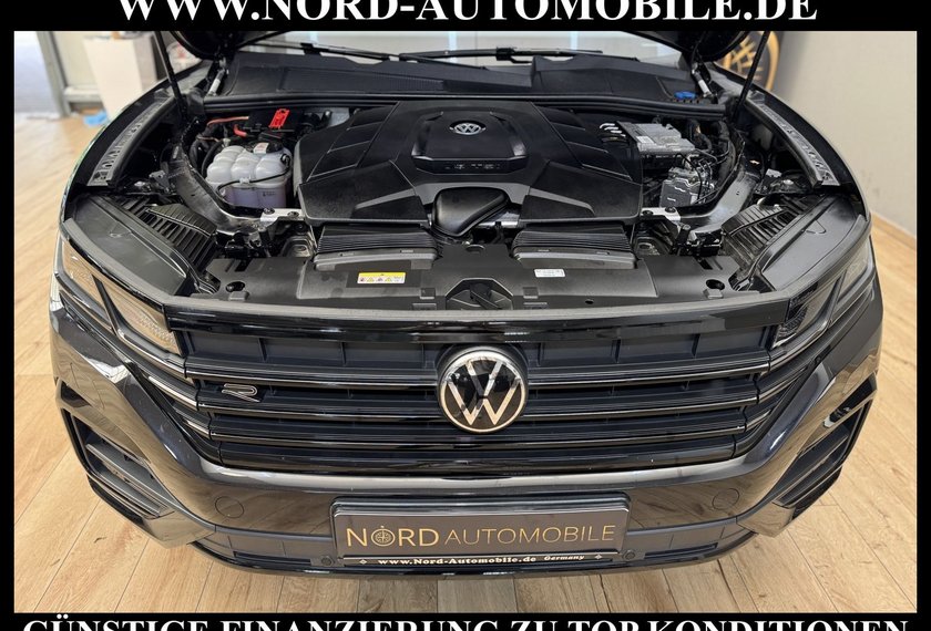 Volkswagen Touareg Touareg R-Line Black 4MOT 3.0 TSI 22/Luft/StHz R