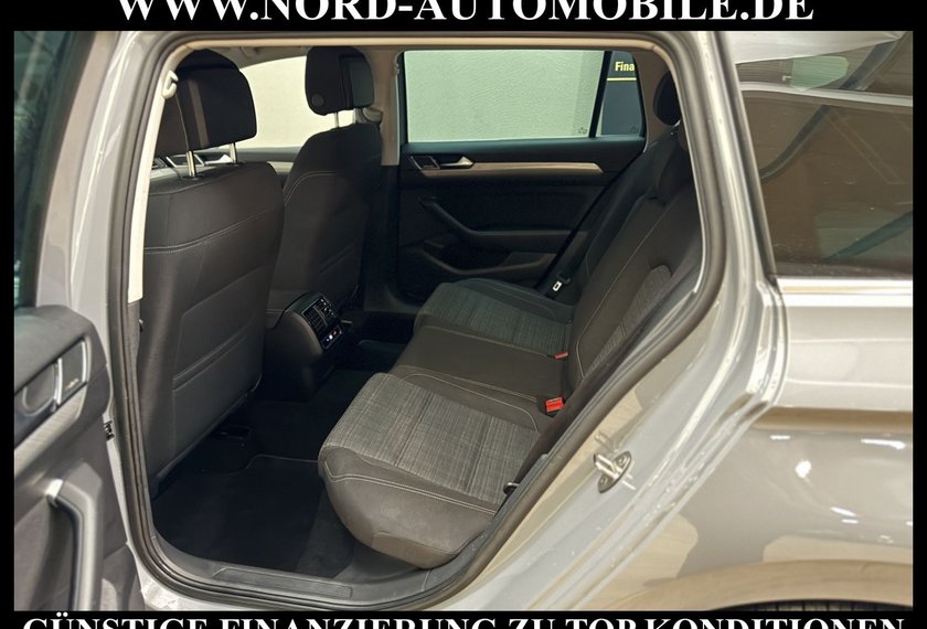 Volkswagen Passat Variant Passat Variant R-Line 2.0 TDI DSG AHK/Dig.Cockpi