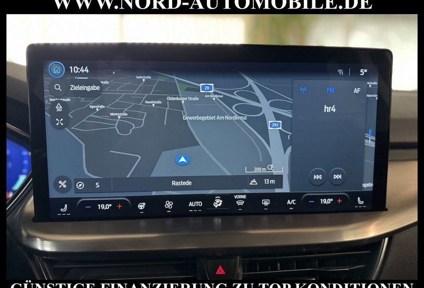 Ford Focus Focus Turnier 1.0 EcoBoost TITANIUM X*AHK*MATRIX