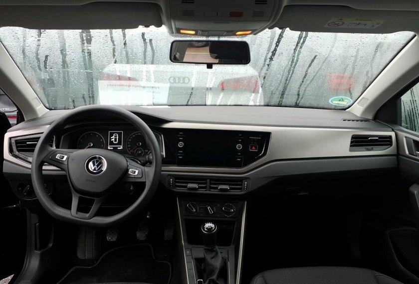 Volkswagen Polo Polo VI 1.0 MPI Comfortline Navi/AHK/SHZ/Klima