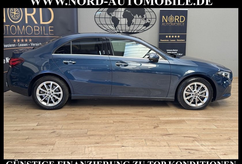 Mercedes-Benz A 250 A 250 e Limousine Style LED*Navi*AHK*Kamera*Spur