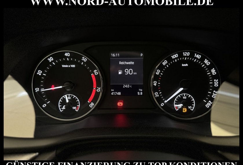 Skoda Octavia Octavia Combi Ambition 1.0 TSI e-TEC LED/CARPLAY